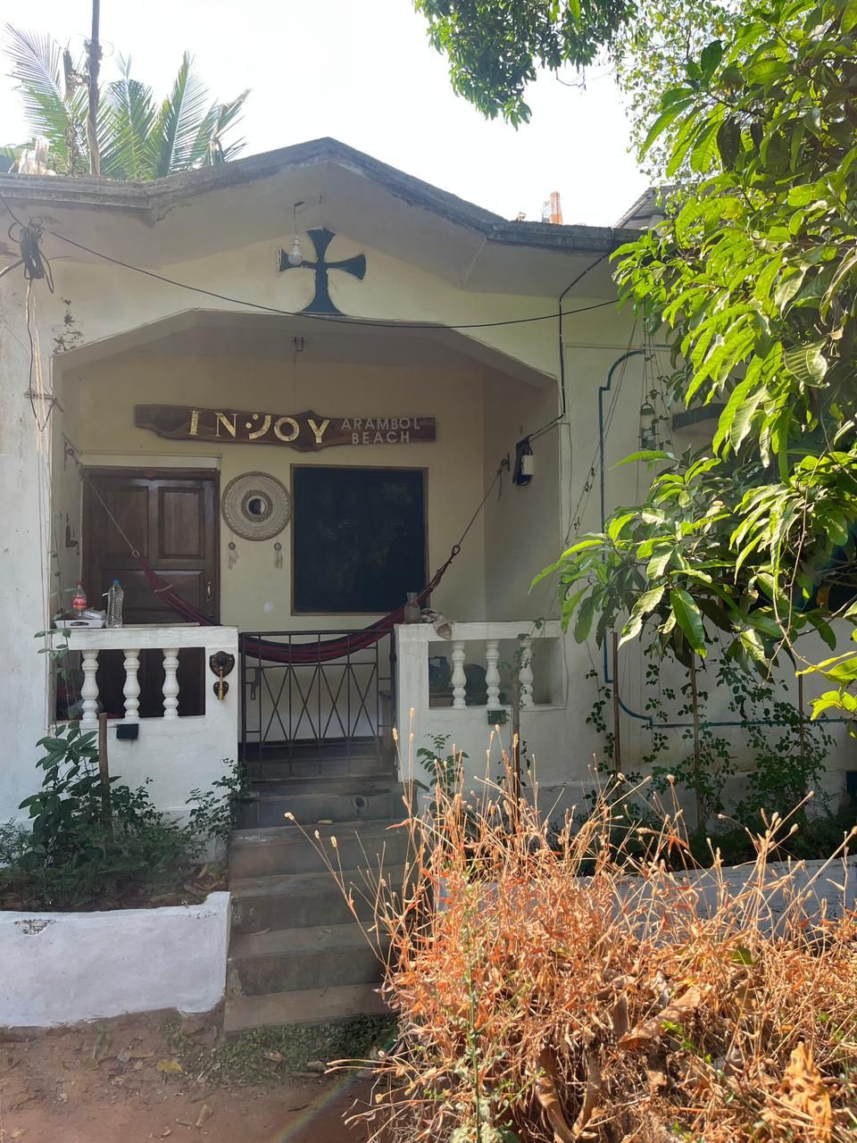 Independent 2BHK villa for rent near Arambol Beach